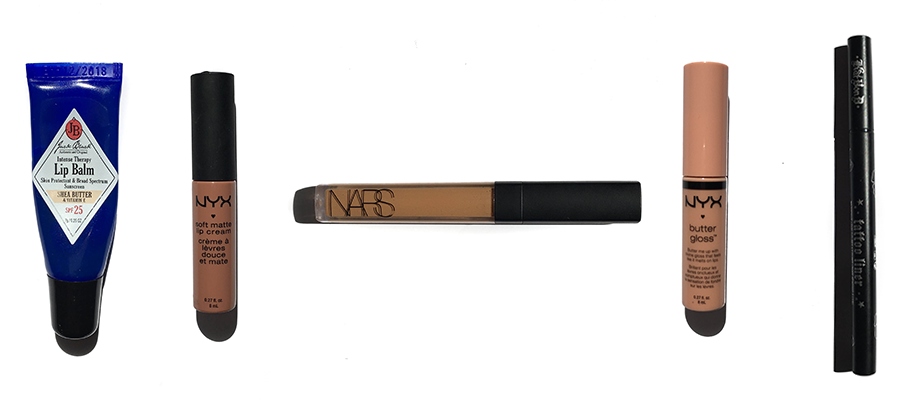 A MINIMALIST MAKEUP COLLECTION
